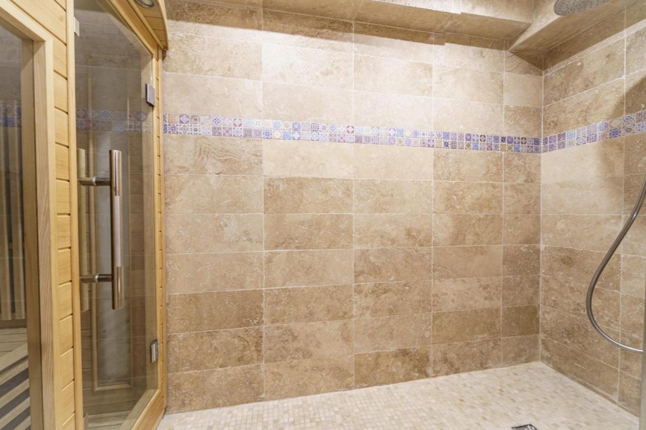 Parisian Flat With Sauna エクステリア 写真